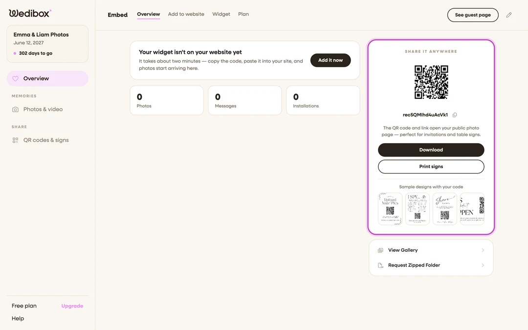 the QR card with the Download and Print signs buttons and the sample design previews